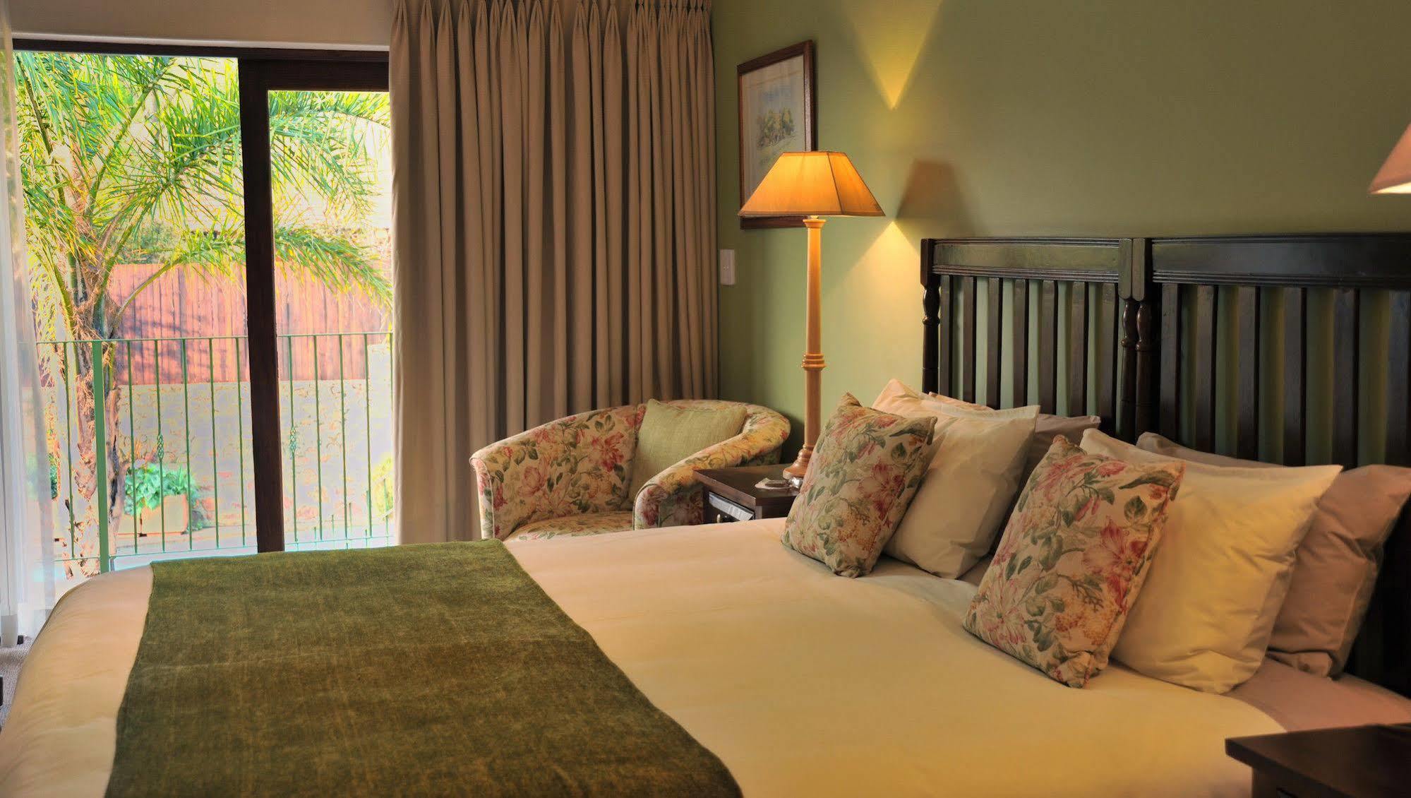 Claires Of Sandton Luxury Guest House Johannesburg Exterior foto