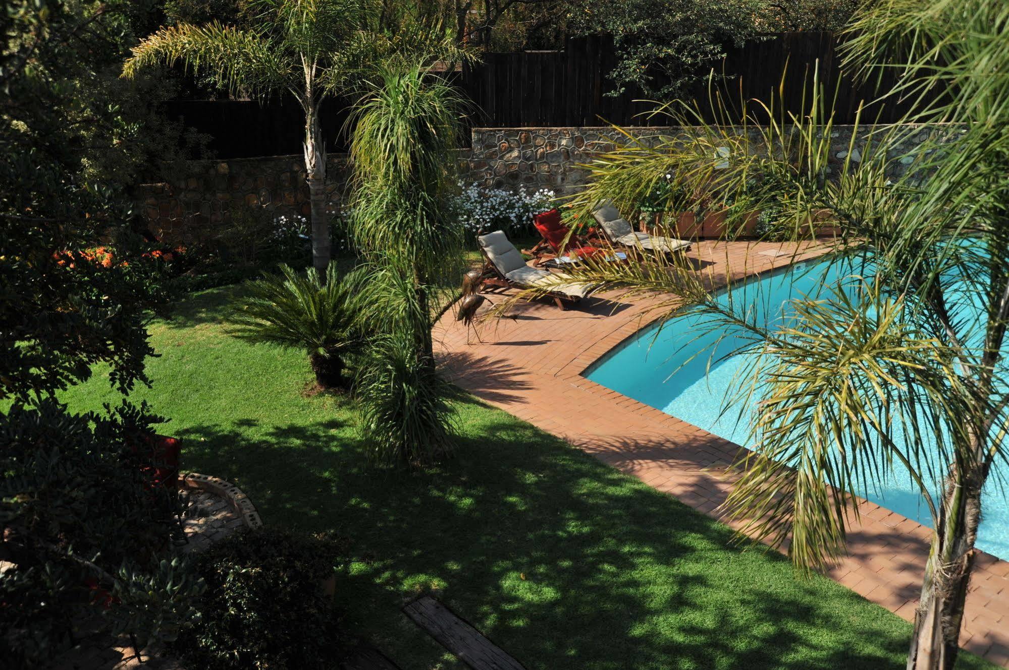 Claires Of Sandton Luxury Guest House Johannesburg Exterior foto